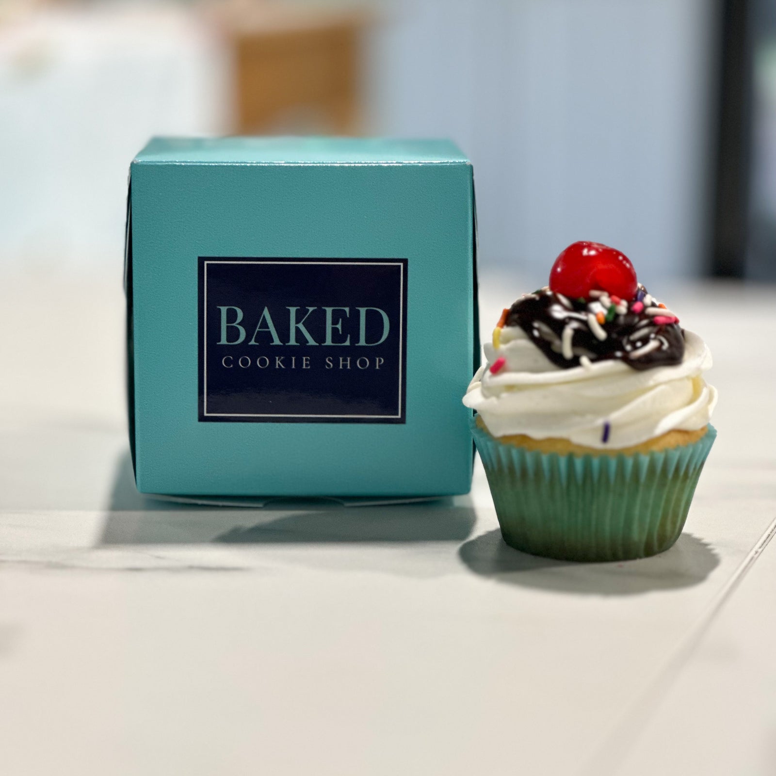 12 Hot Fudge Sundae Cupcakes