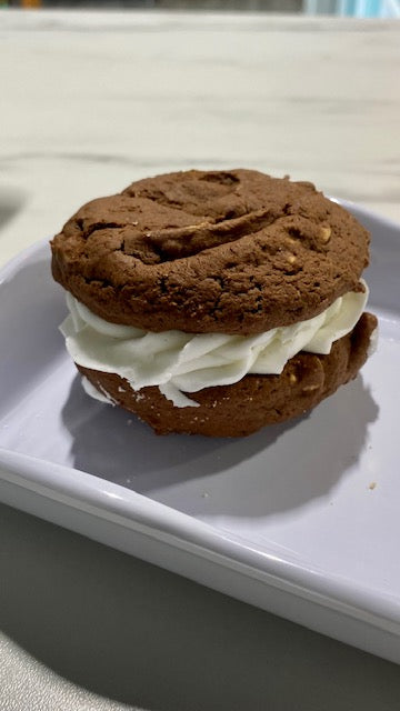 Classic Chocolate Peanut Butter Cookies